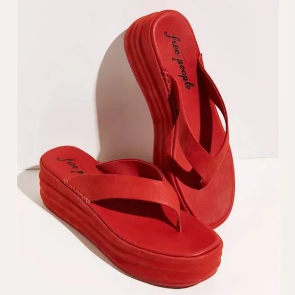 Free People Haven Thong Flatform Leather Sandals / Flip Flops in Flame - Picture 1 of 15